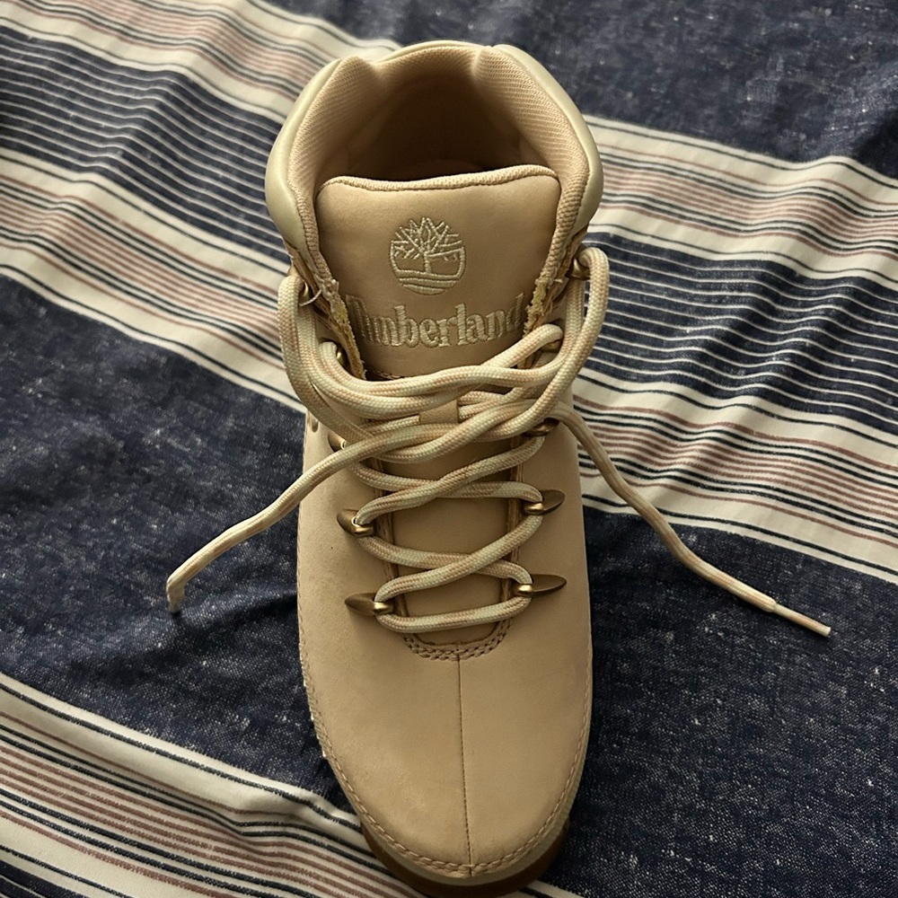 Timberland Women's Tan Ankle Boots
